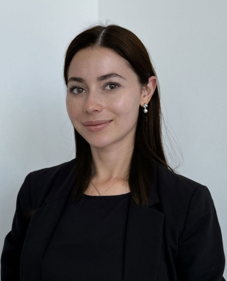 Victoria Raymann