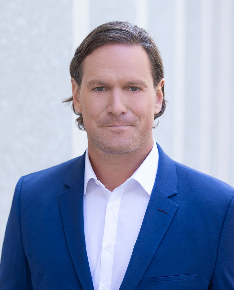 Dr. med. Janis Brakowski